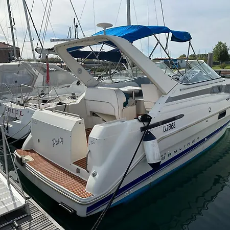 The Boat Experience Galleggiante In Barca Bådhotel Venedig