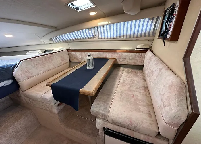 The Boat Experience Galleggiante In Barca Venice